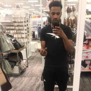 Meet your Posher, Corey